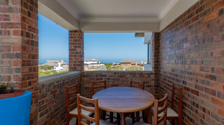 To Let 3 Bedroom Property for Rent in Agulhas Western Cape